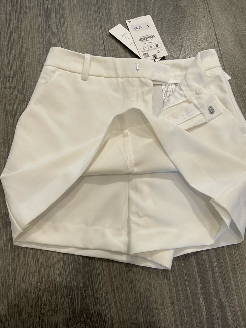 Zara White Women's Shorts/Skorts Size S Pockets Belt Loops Made in Spain - Picture 3 of 4